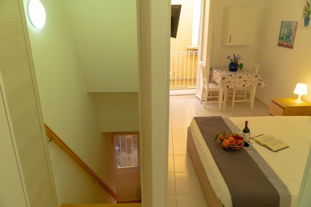 Casa Charm Rosaapartmentsortigia Συρακούσες Εξωτερικό φωτογραφία