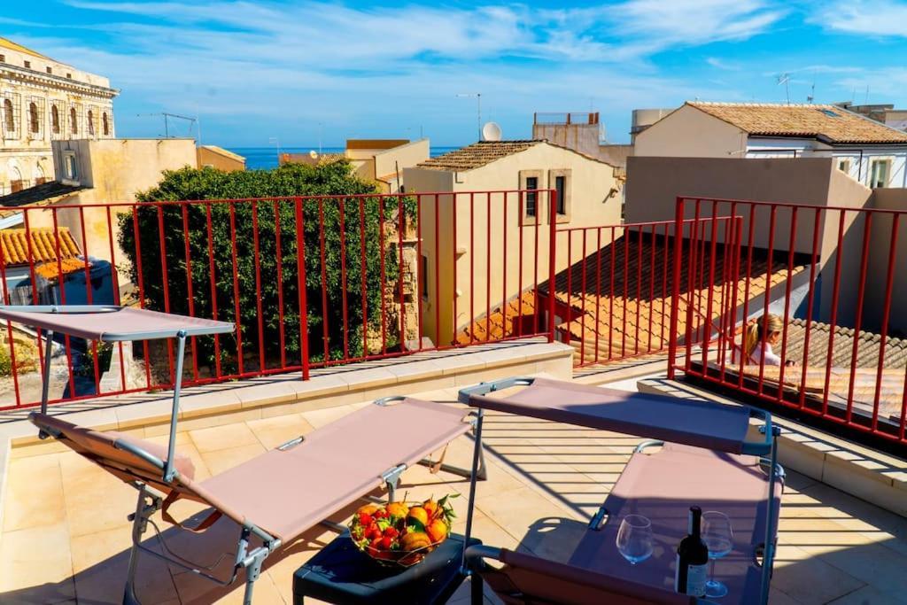 Casa Charm Rosaapartmentsortigia Συρακούσες Εξωτερικό φωτογραφία